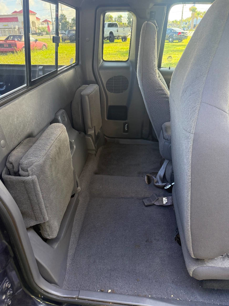 Used 2002 Ford Ranger XLT image 11