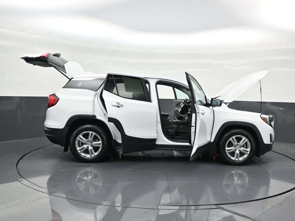 Used 2021 GMC Terrain SLE image 32