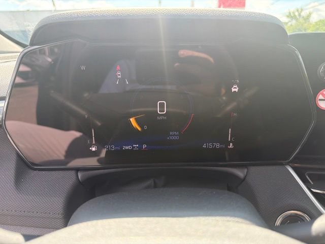 Used 2025 Chevrolet TrailBlazer LT AWD/4WD image 15