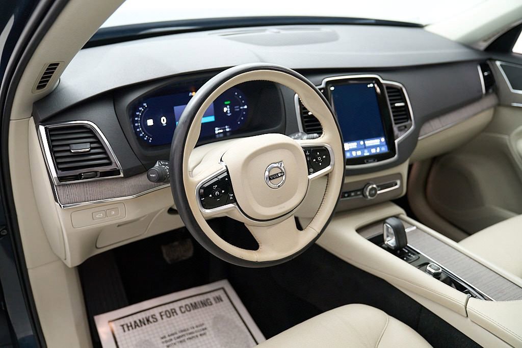 Certified 2023 Volvo XC90 T8 Plus w/ Protection Package Premier AWD/4WD image 15