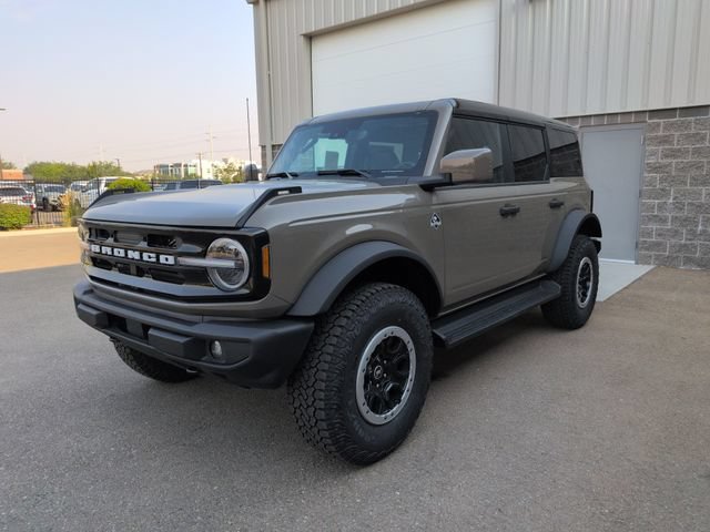 New 2026 Ford Bronco Outer Banks w/ Sasquatch Package AWD/4WD image 7