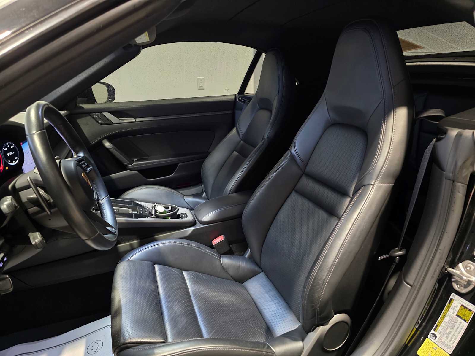 Used 2020 Porsche 911 Carrera image 10