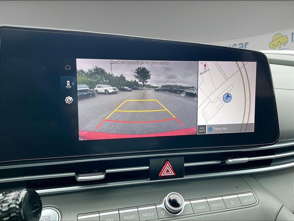 Used 2023 Hyundai Elantra SEL w/ Convenience Package FWD image 18