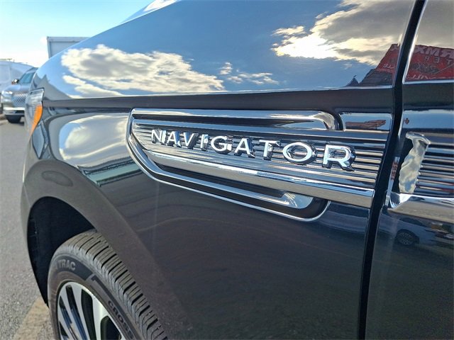 Used 2022 Lincoln Navigator Black Label image 31