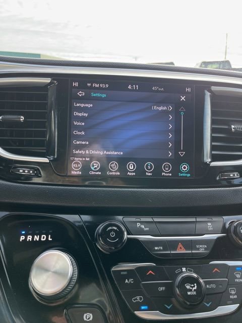 Used 2020 Chrysler Pacifica Touring-L w/ S Appearance Package FWD image 53
