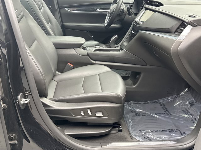 Used 2023 Cadillac XT5 Premium Luxury AWD/4WD image 18
