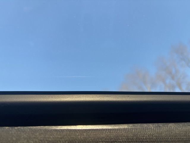 Used 2019 Jeep Grand Cherokee Limited AWD/4WD image 17