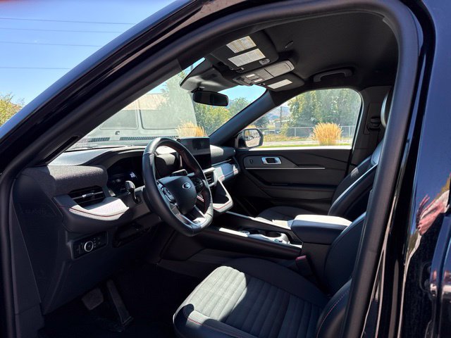 Used 2026 Ford Explorer ST-Line AWD/4WD image 16