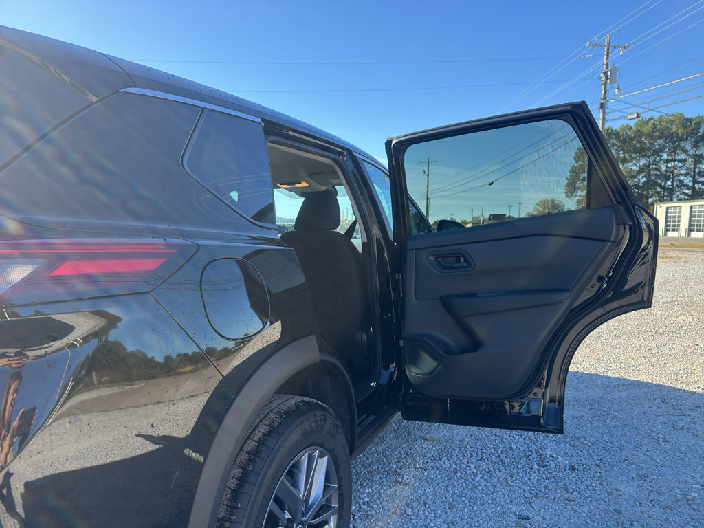 New 2026 Nissan Rogue S image 21