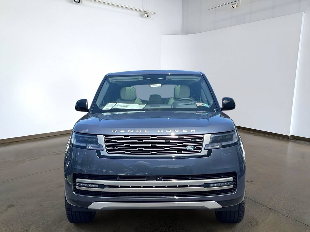 New 2026 Land Rover Range Rover SE AWD/4WD image 2