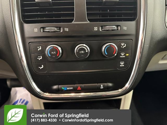 Used 2016 Dodge Grand Caravan American Value Package image 19