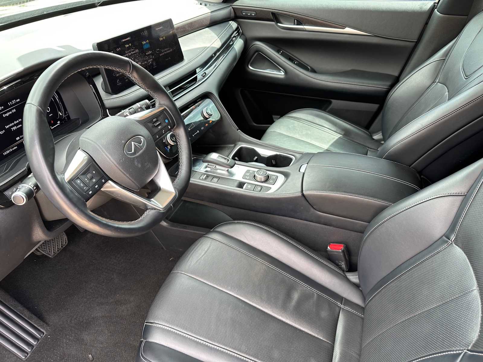 Used 2023 INFINITI QX60 Sensory w/ Vision Package image 9