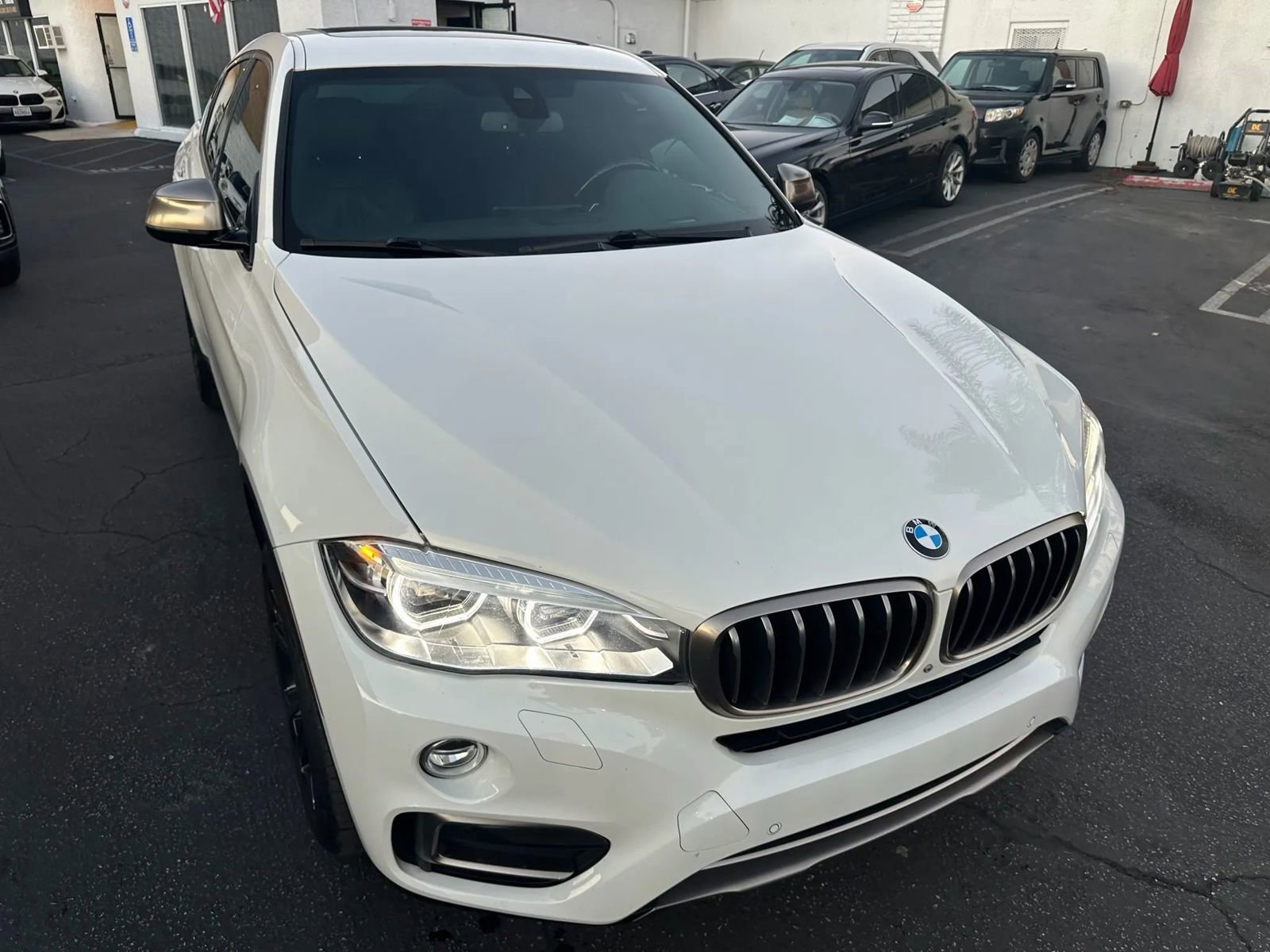 Used 2017 BMW X6 xDrive35i AWD/4WD image 16