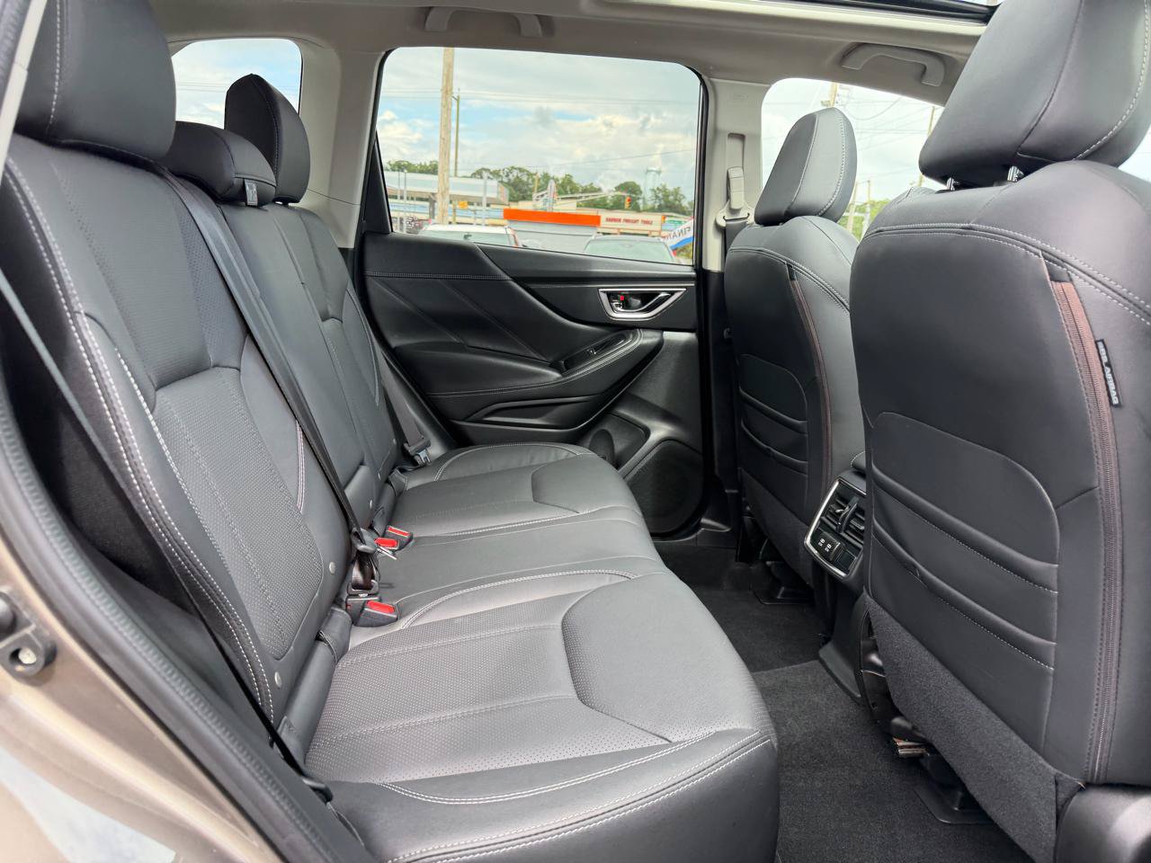 Used 2019 Subaru Forester Limited w/ Popular Package #3 AWD/4WD image 26