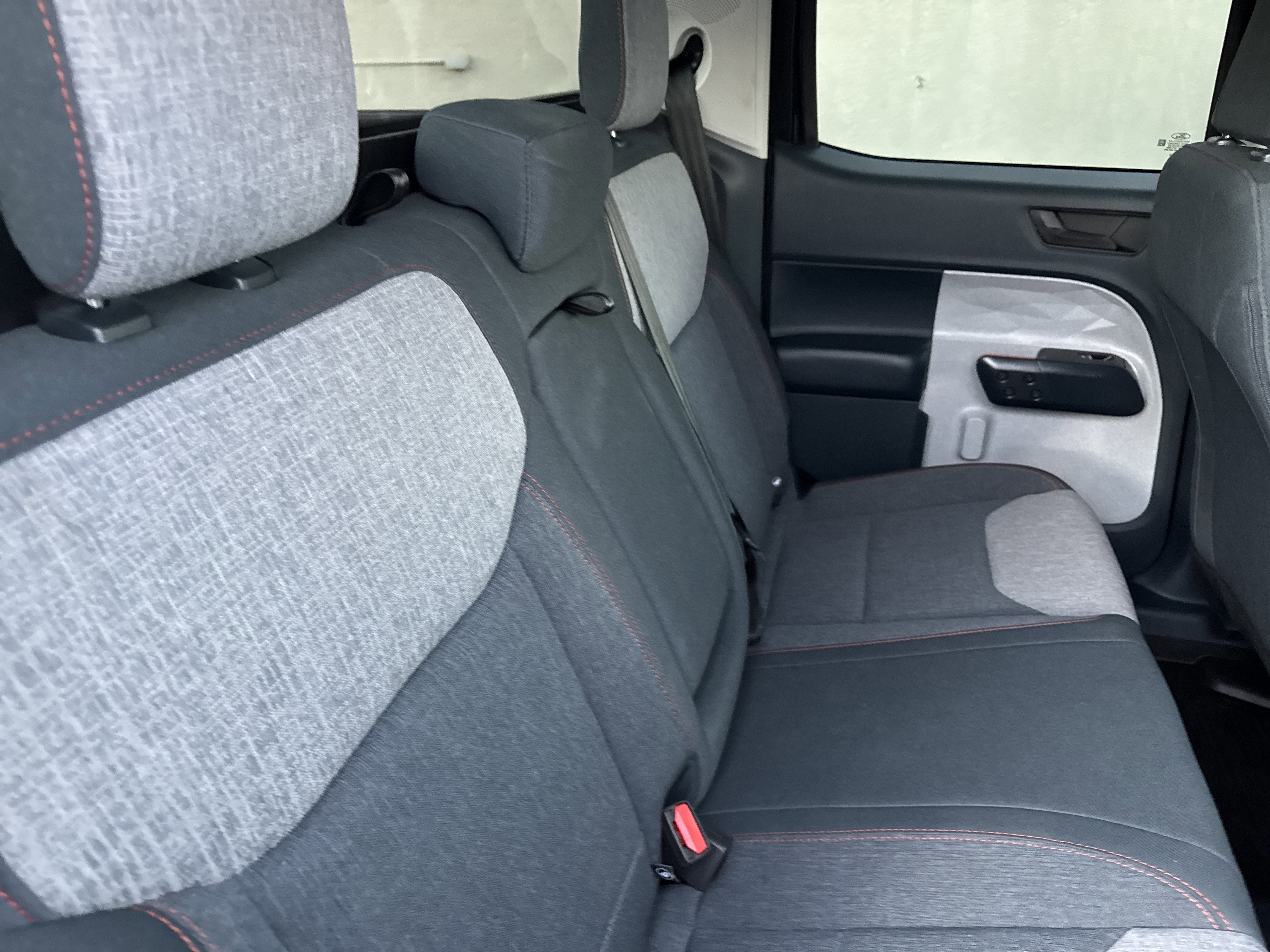 Used 2024 Ford Maverick XLT image 9