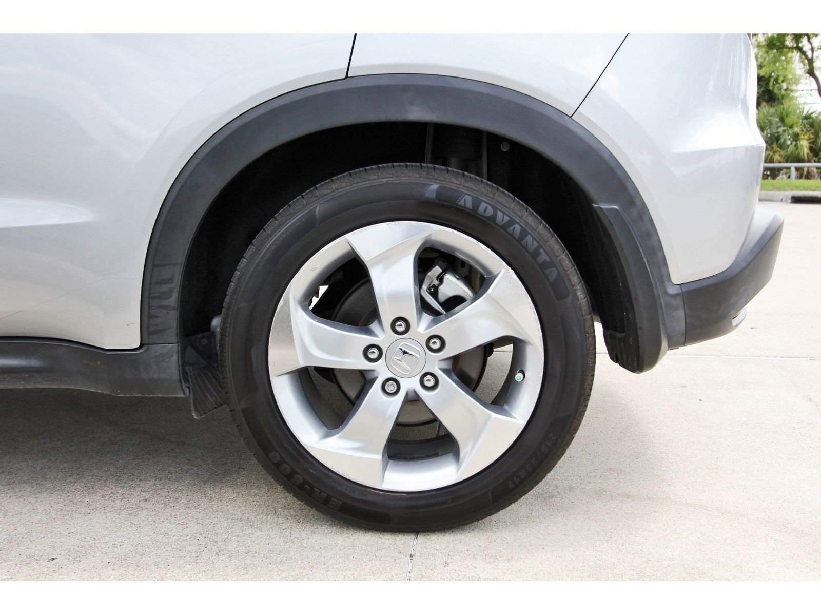 Used 2022 Honda HR-V LX image 30