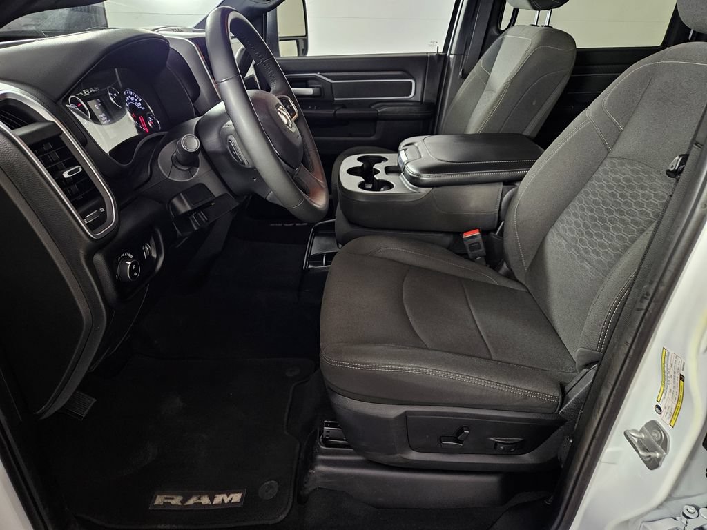 Used 2025 RAM 2500 Big Horn AWD/4WD image 22