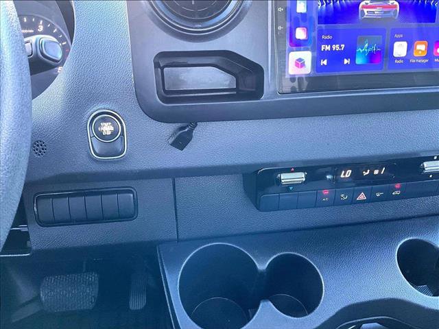 Used 2020 Mercedes-Benz Sprinter 2500 image 24