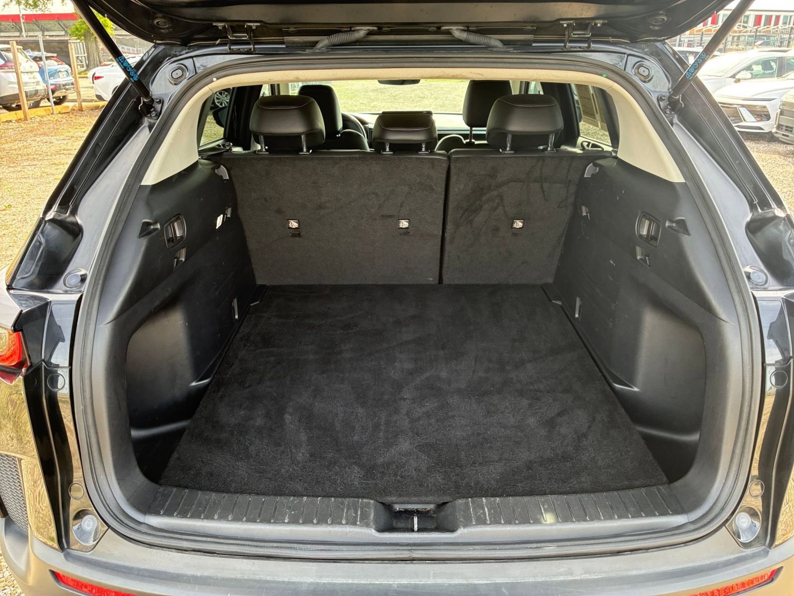 Used 2025 MAZDA CX-50 AWD 2.5 S w/ Select Package image 26