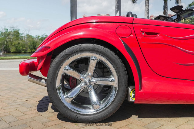 Used 1999 Plymouth Prowler RWD image 10
