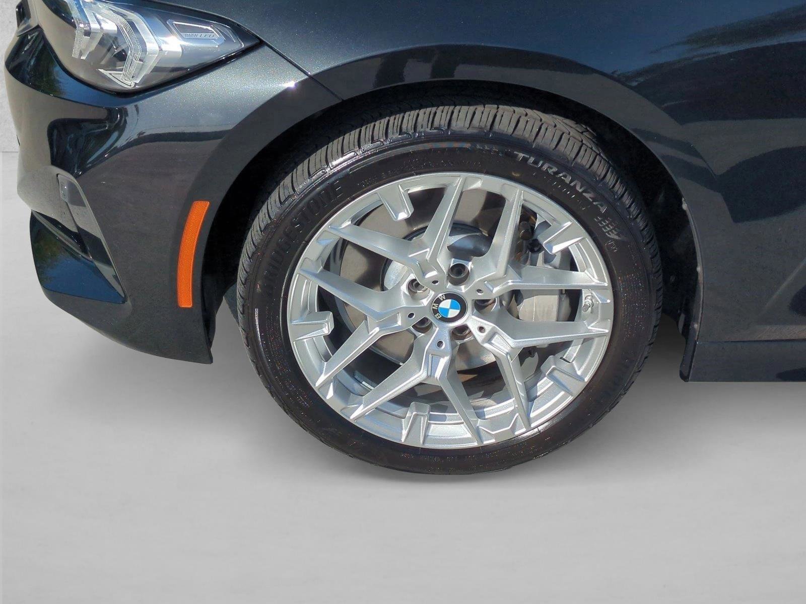 Certified 2025 BMW 330i xDrive Sedan w/ Convenience Package AWD/4WD image 26