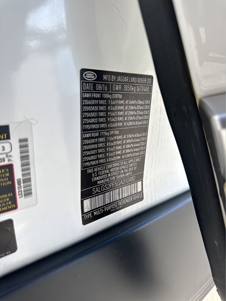 Used 2016 Land Rover Range Rover HSE image 37