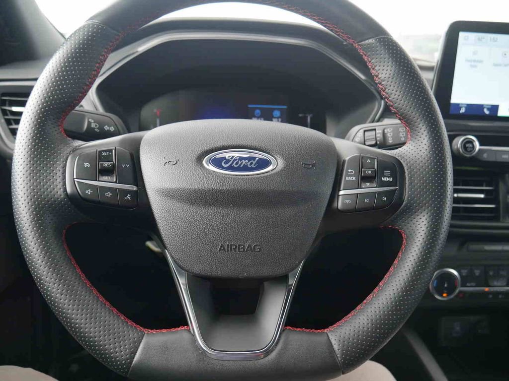 Used 2023 Ford Escape ST-Line Select image 33
