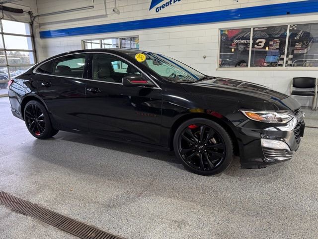 Used 2021 Chevrolet Malibu LT w/ Redline Edition image 11