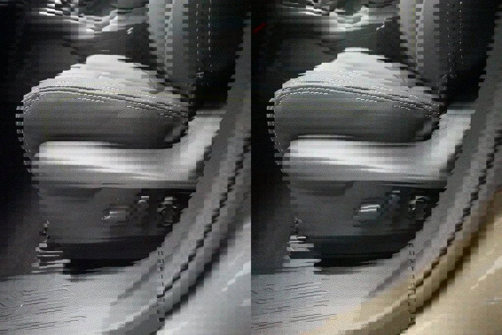 Used 2023 Subaru Outback Onyx Edition image 29