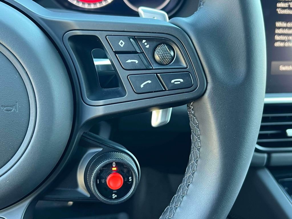 Used 2022 Porsche Cayenne Turbo GT image 20