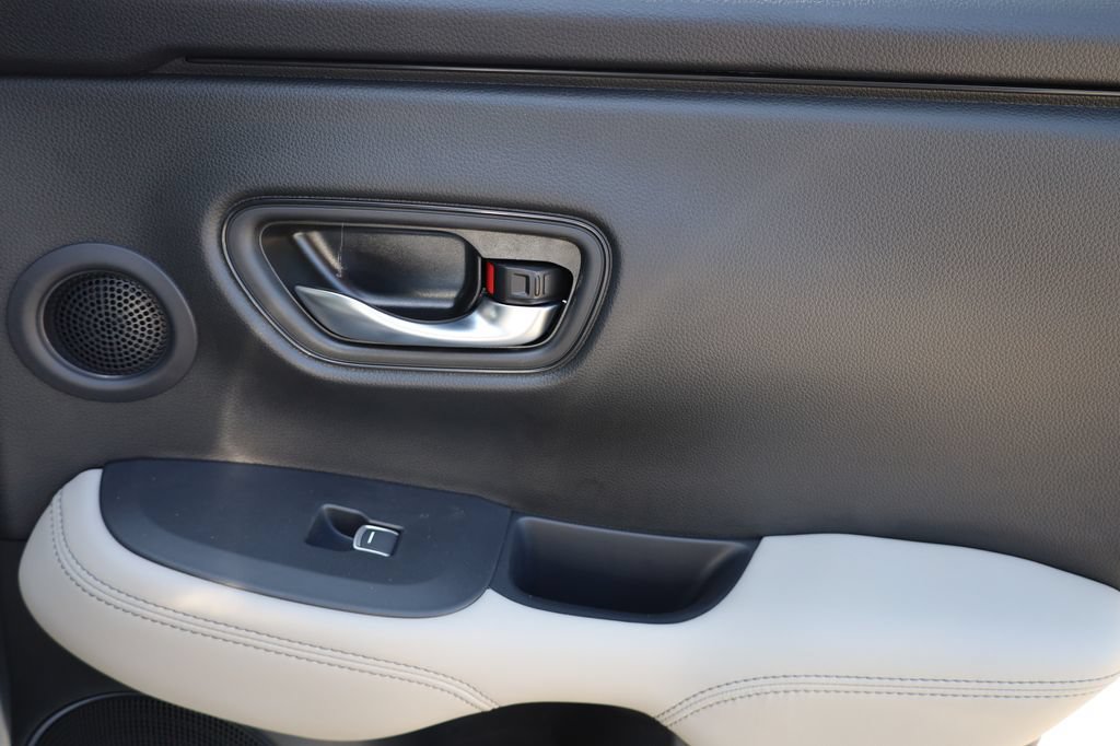New 2027 Honda HR-V EX-L image 32