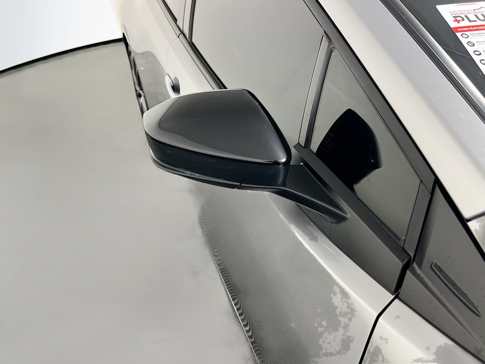 Used 2024 Toyota Prius Limited FWD image 12
