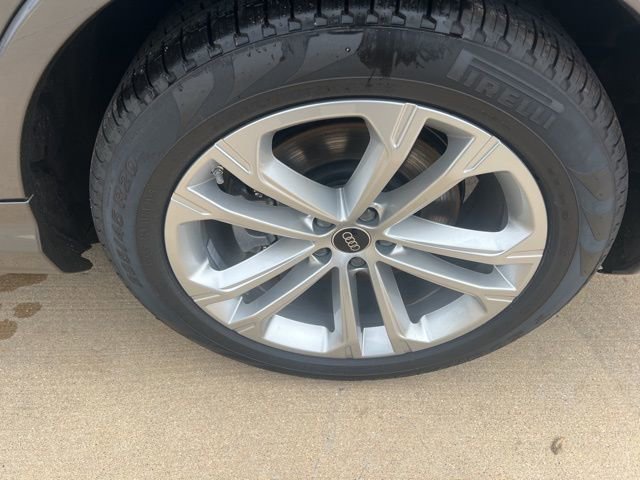 New 2026 Audi Q7 3.0T Prestige image 11