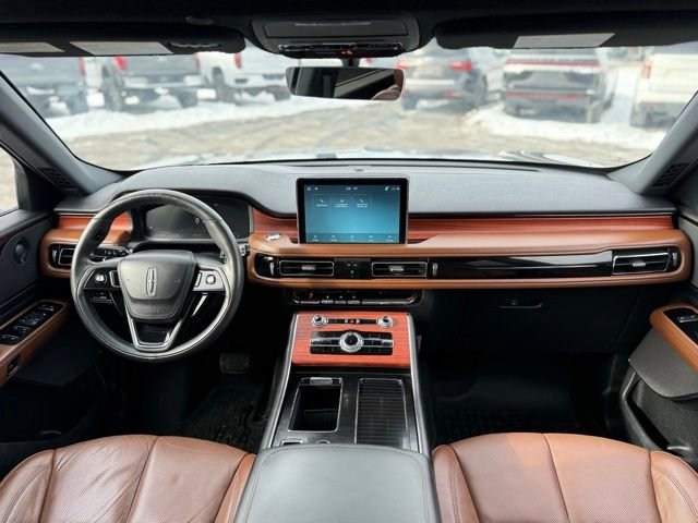 Used 2023 Lincoln Aviator Reserve w/ Jet Package video 2
