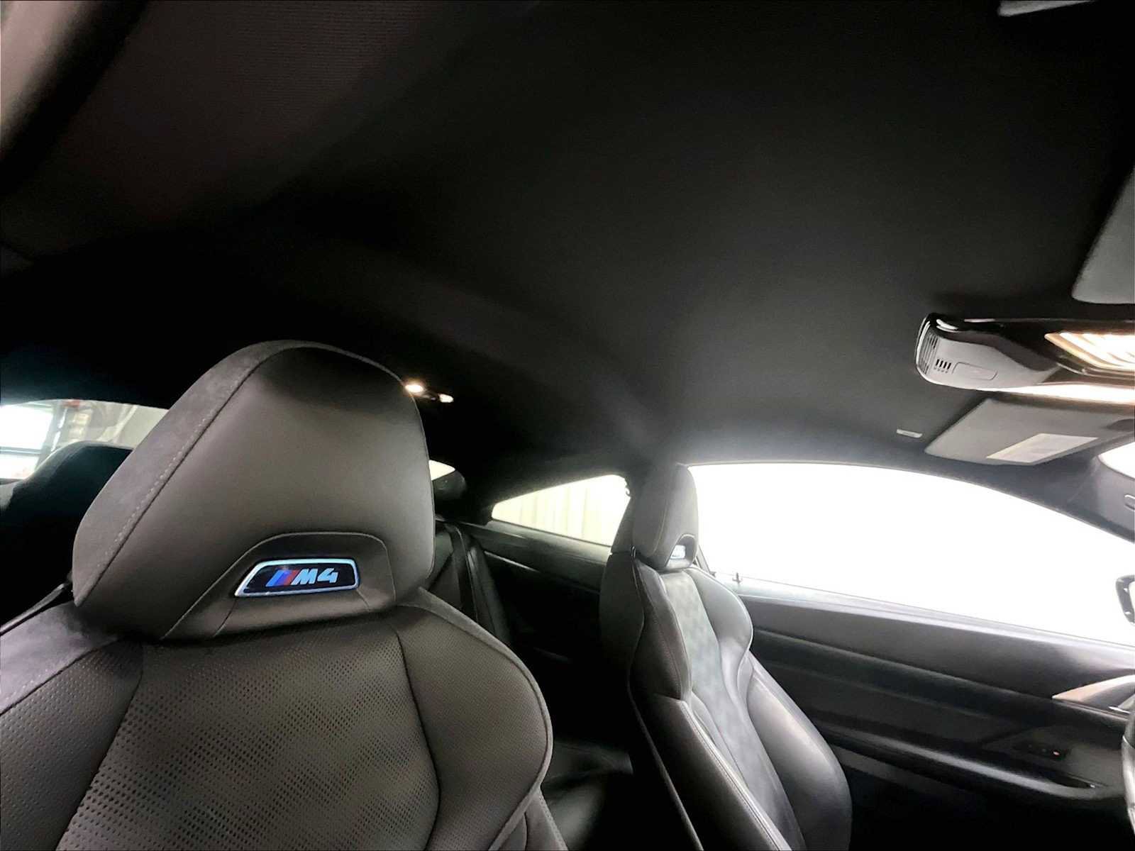 Used 2025 BMW M4 Competition image 27