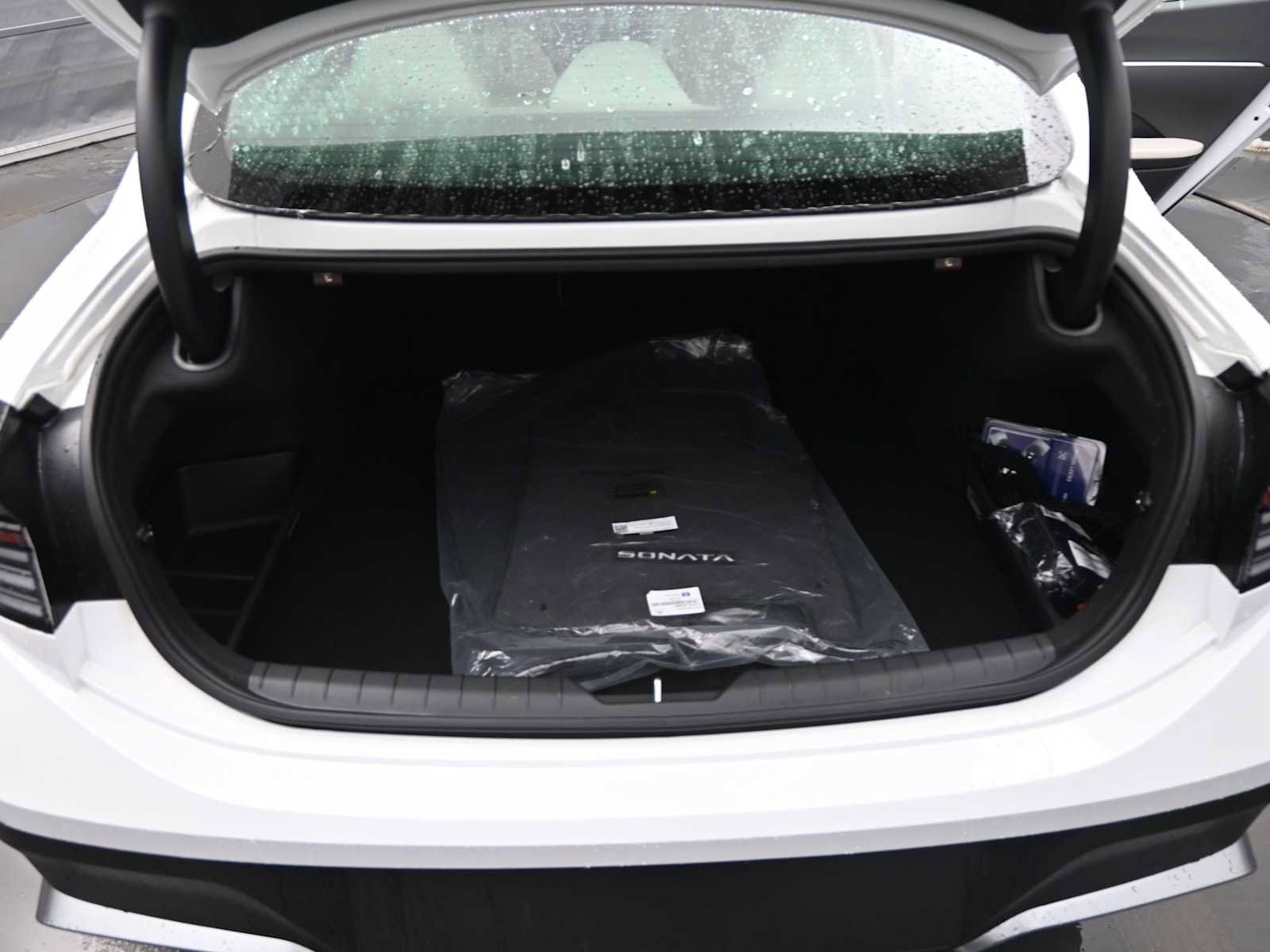 Certified 2025 Hyundai Sonata SE image 15