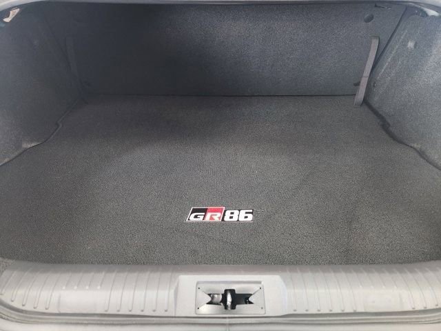 Used 2025 Toyota GR86 Premium RWD image 33