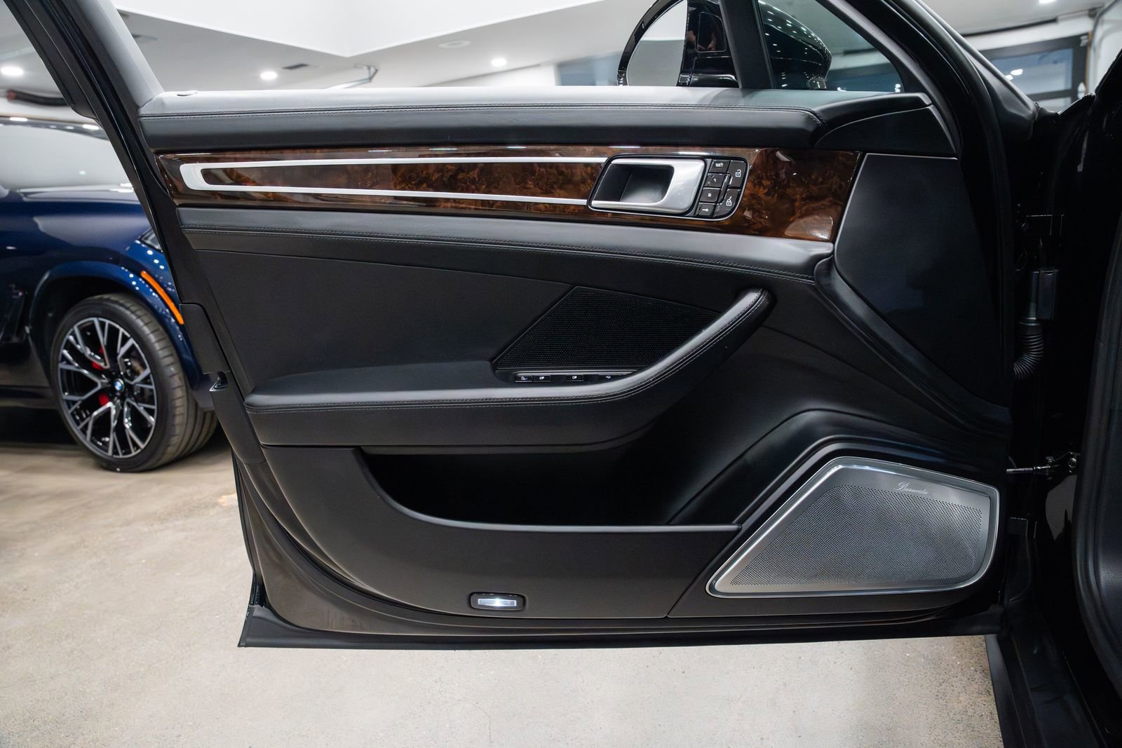 Used 2019 Porsche Panamera Turbo S image 17