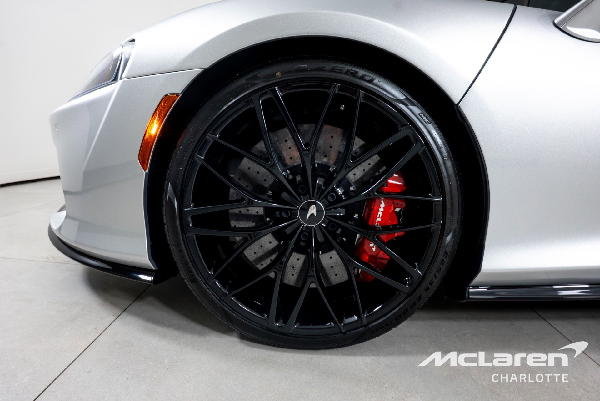 Used 2023 McLaren GT RWD image 26