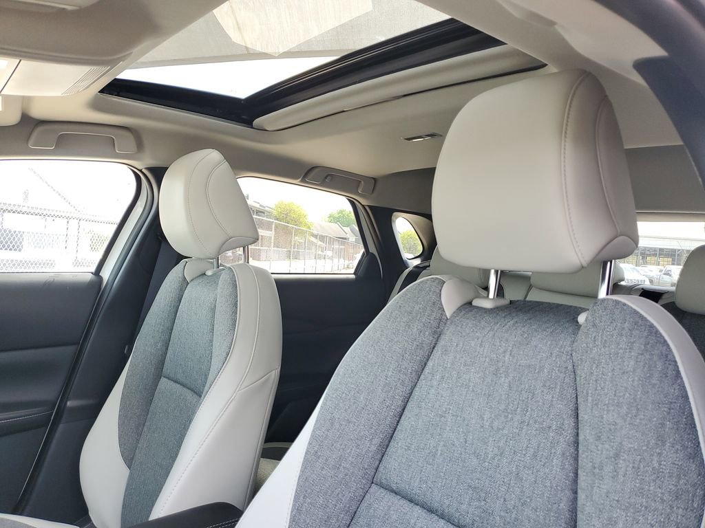 New 2026 MAZDA CX-30 Aire Edition image 17