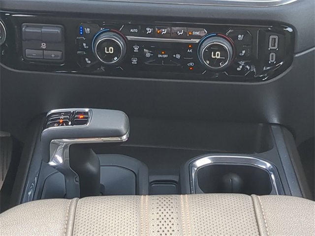 Certified 2024 Chevrolet Silverado 1500 High Country w/ Technology Package image 21