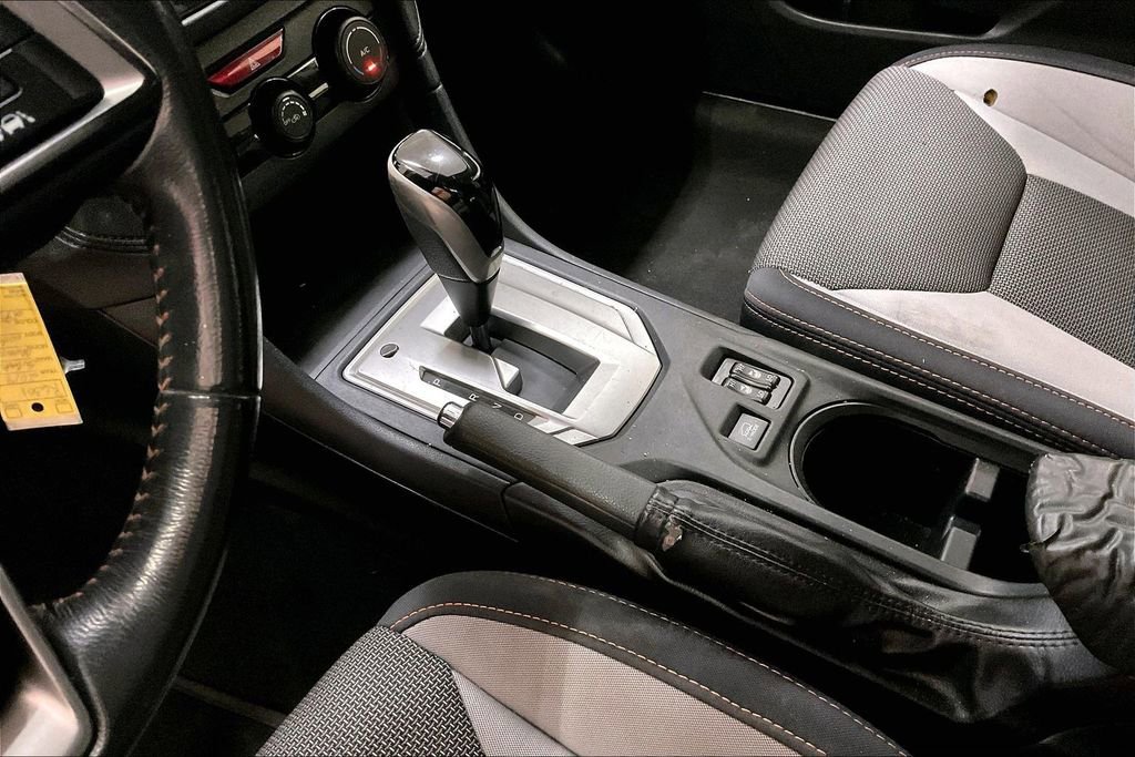 Used 2019 Subaru Crosstrek 2.0i Premium w/ Eyesight System image 13