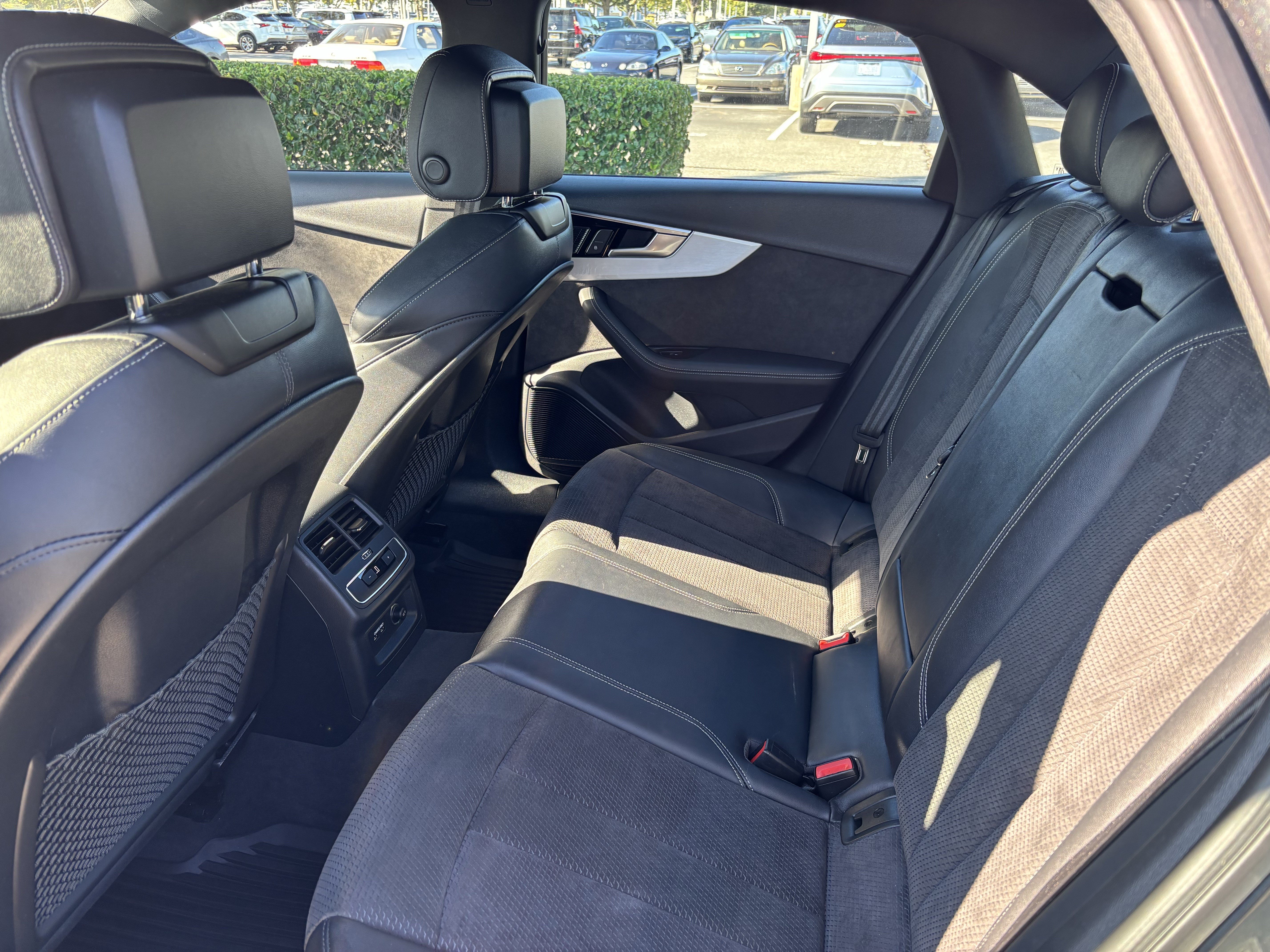 Used 2020 Audi A4 2.0T Prestige w/ Prestige Package AWD/4WD image 18