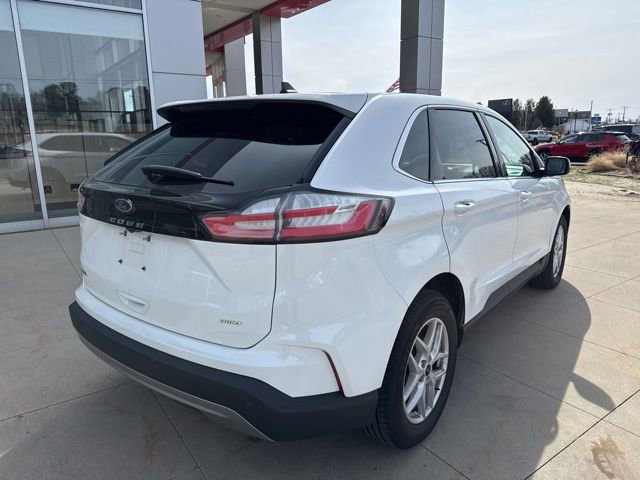 Used 2024 Ford Edge SEL AWD/4WD image 7