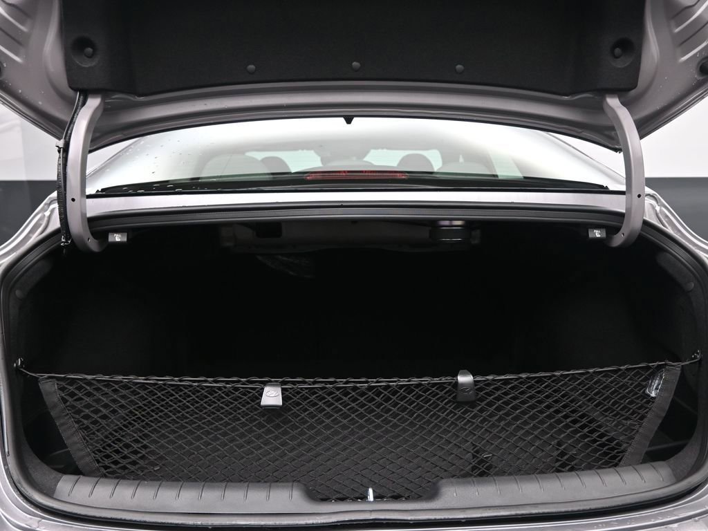 New 2026 Hyundai Elantra Limited w/ Cargo Package image 30