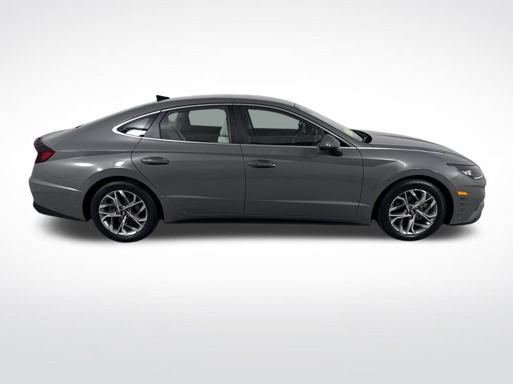 Certified 2023 Hyundai Sonata SEL image 2