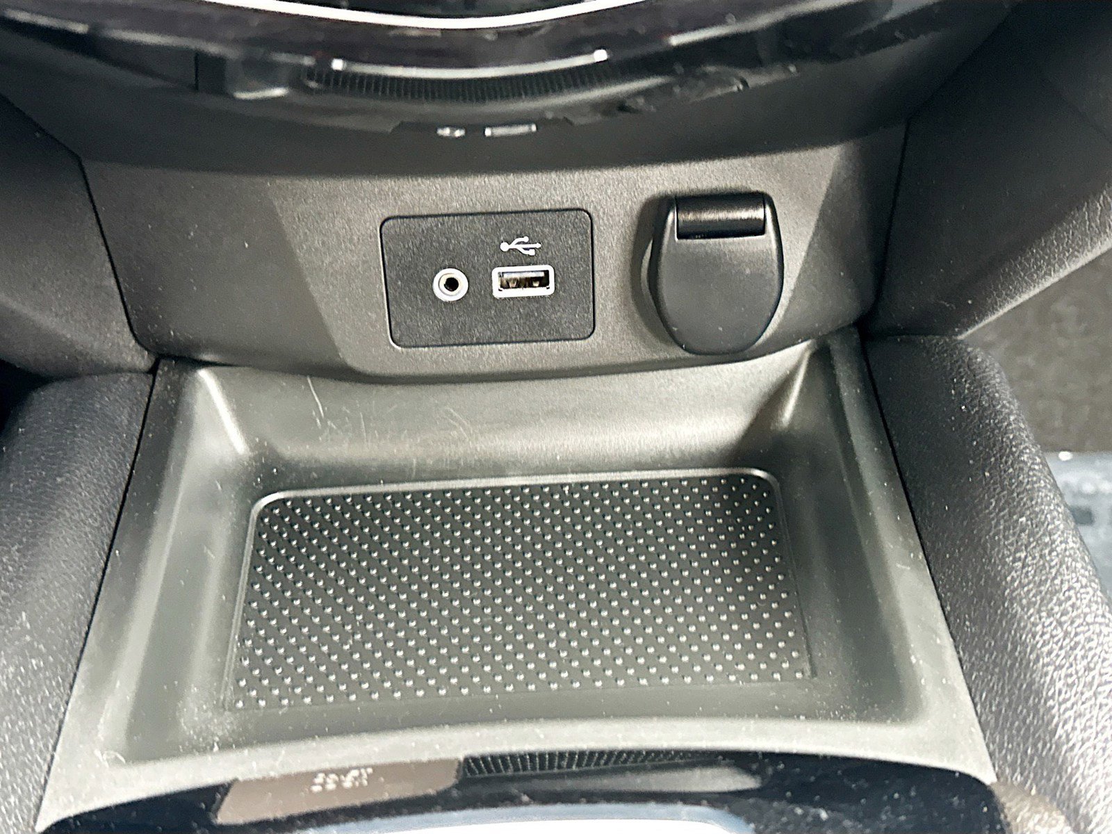 Used 2022 Nissan Rogue Sport S FWD image 17
