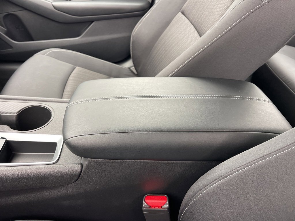 Used 2025 Nissan Altima 2.5 S image 13