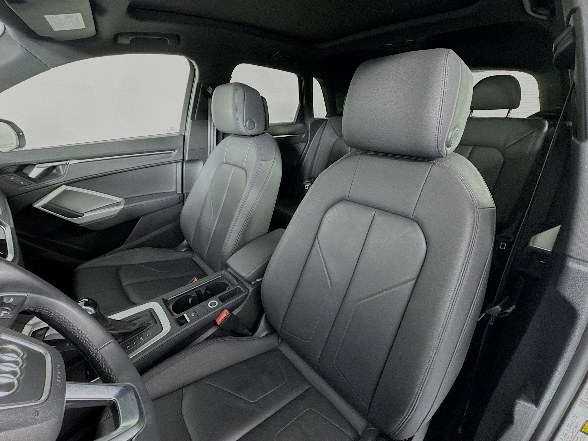 Used 2023 Audi Q3 2.0T Premium image 20