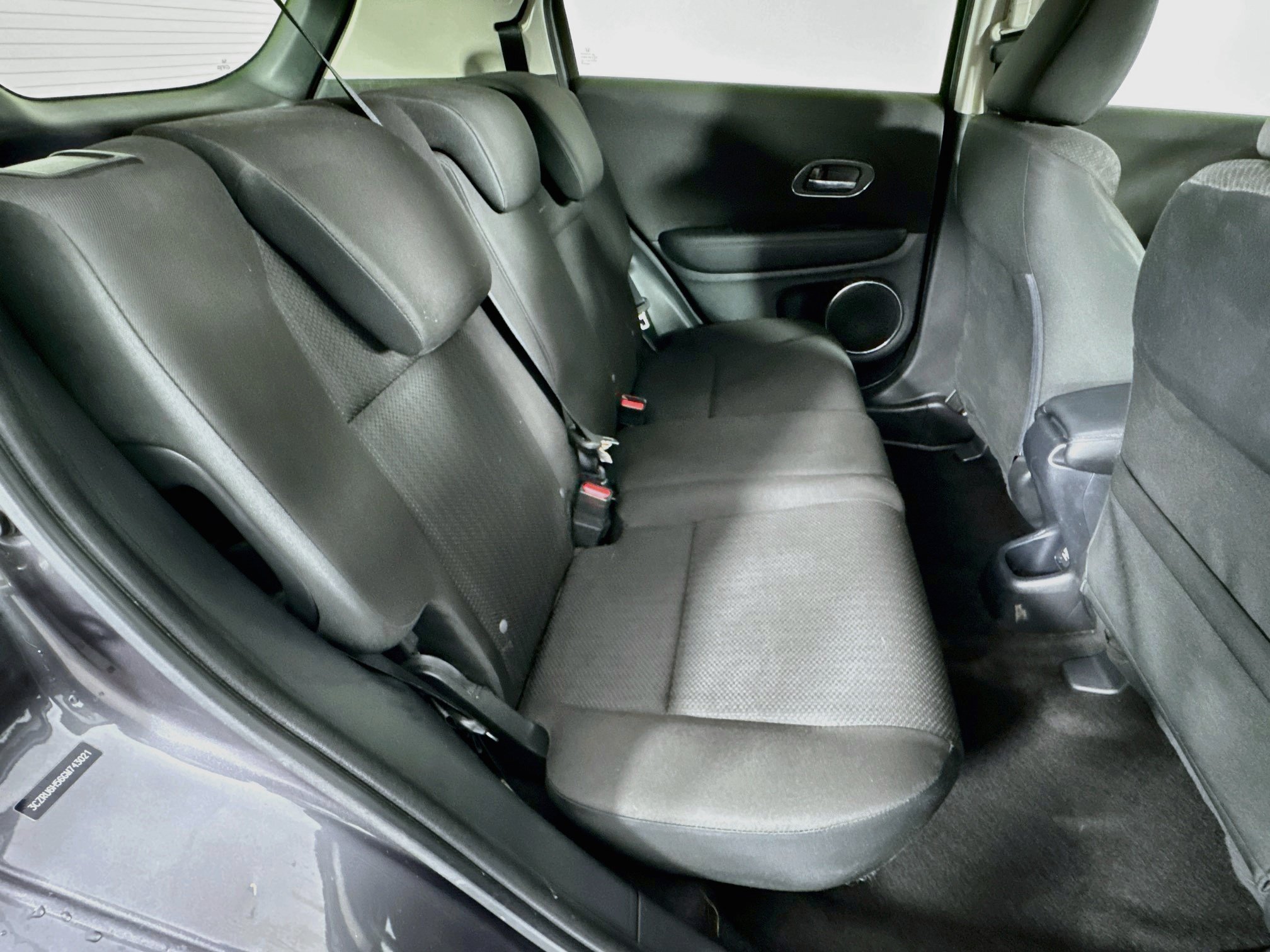 Used 2016 Honda HR-V EX image 26